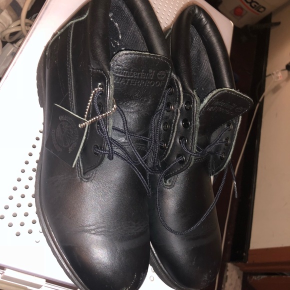 Black timberland boots - Picture 2 of 3